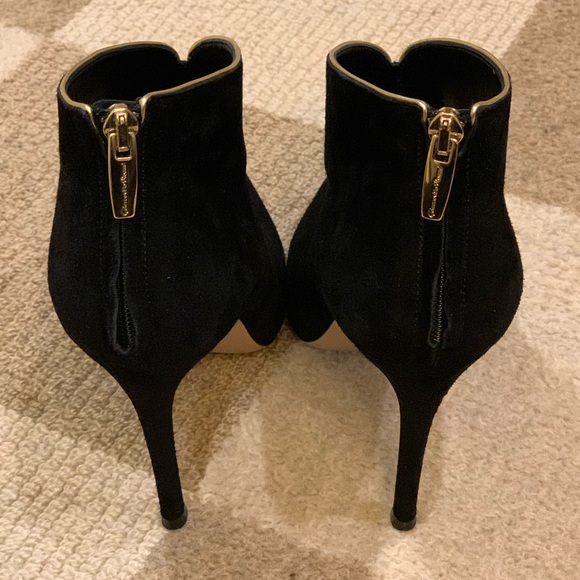 Gianvito Rossi gorgeous black open toe booties - Picture 5 of 7